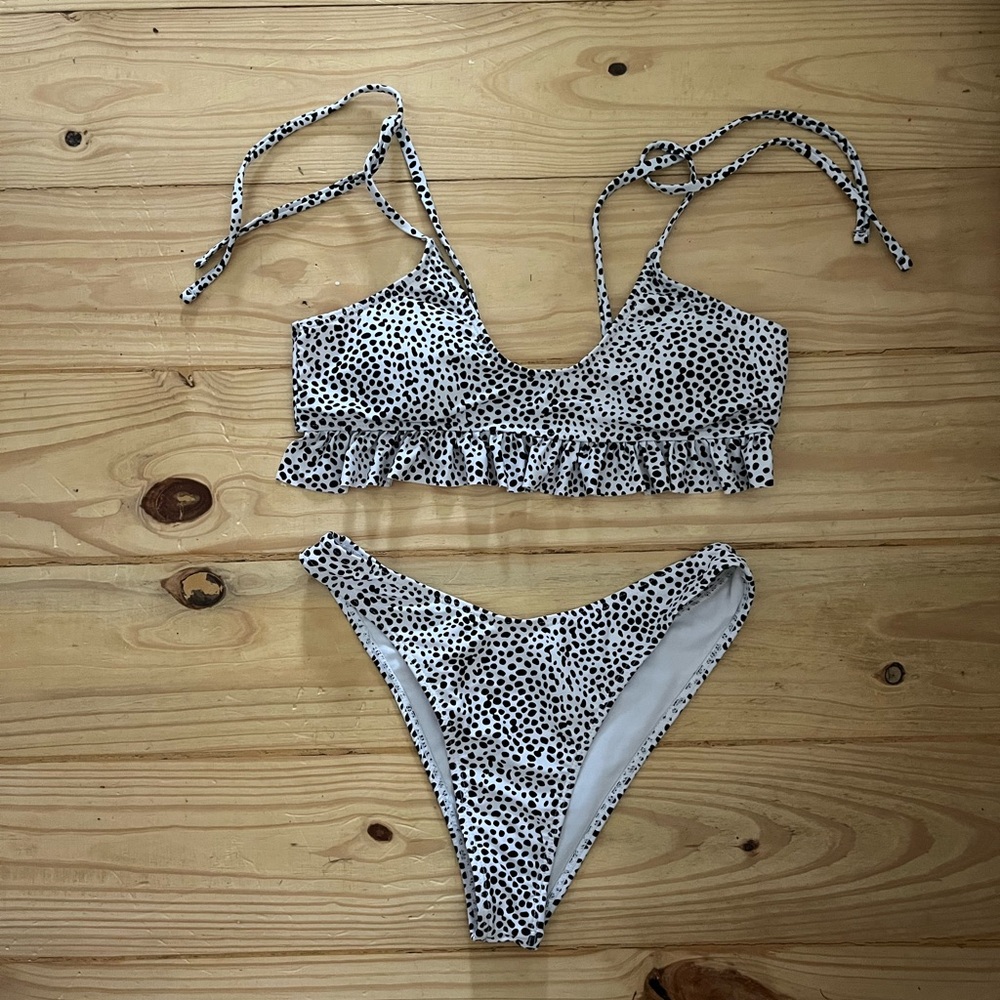 SHEIN Black and White Polka Dot Bikini